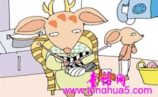 1．梅花鹿妈妈给小鹿织了一条围巾。黑色的底，白条纹，可是小鹿一点也不喜欢它。
